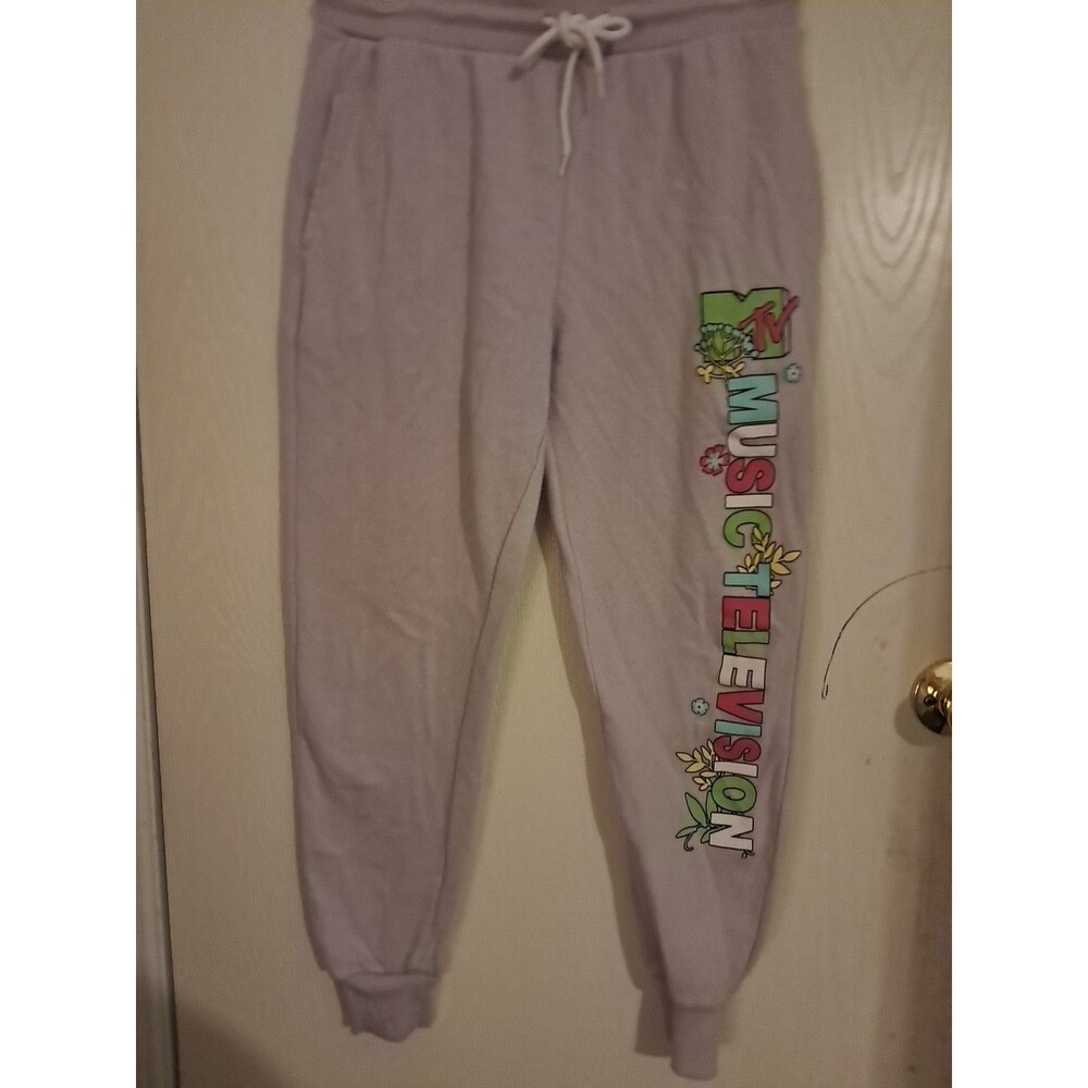 EUC MTV Women’s Fleece Sweatpants  Joggers in Lilac Sz M